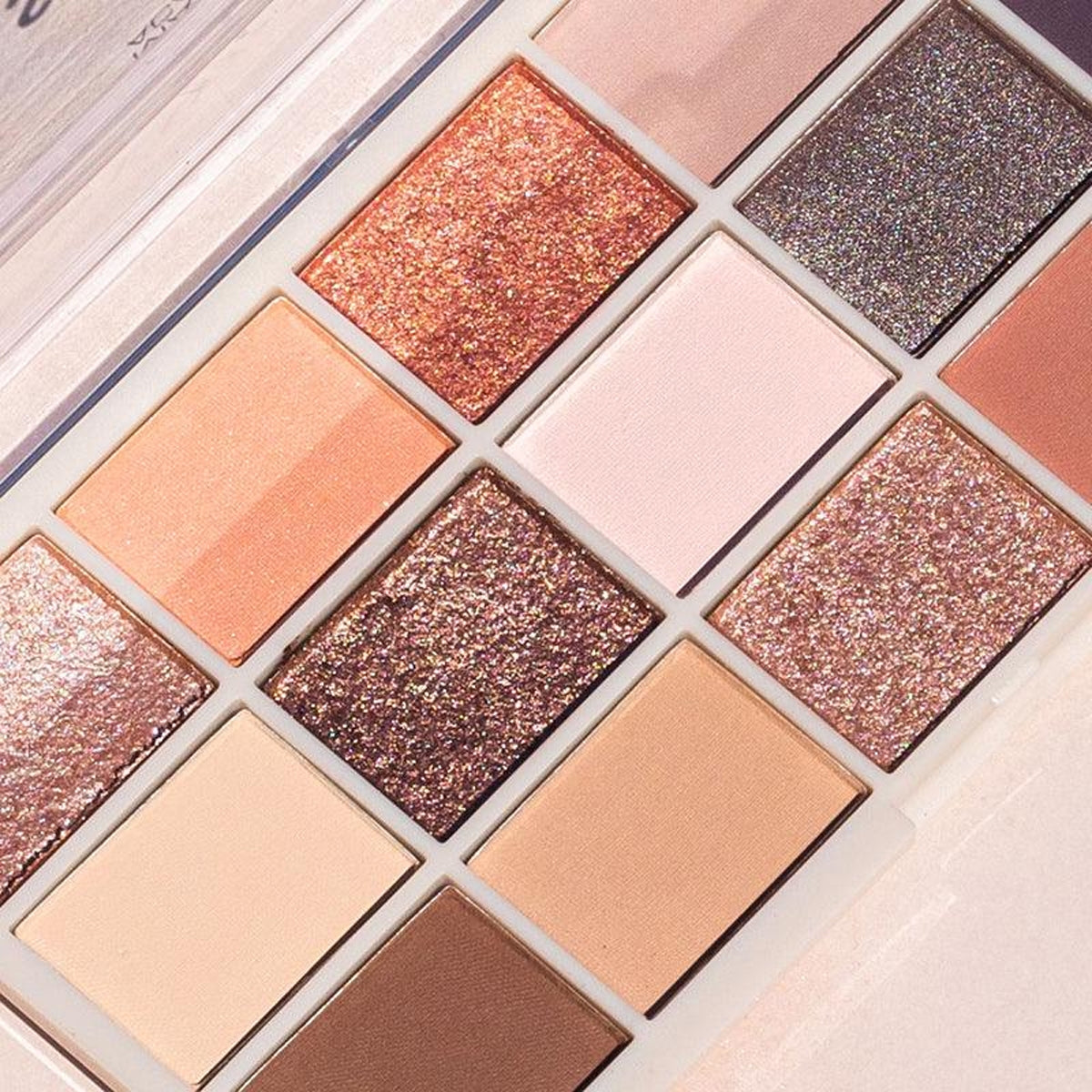 15'li Far Paleti Blush Nudes