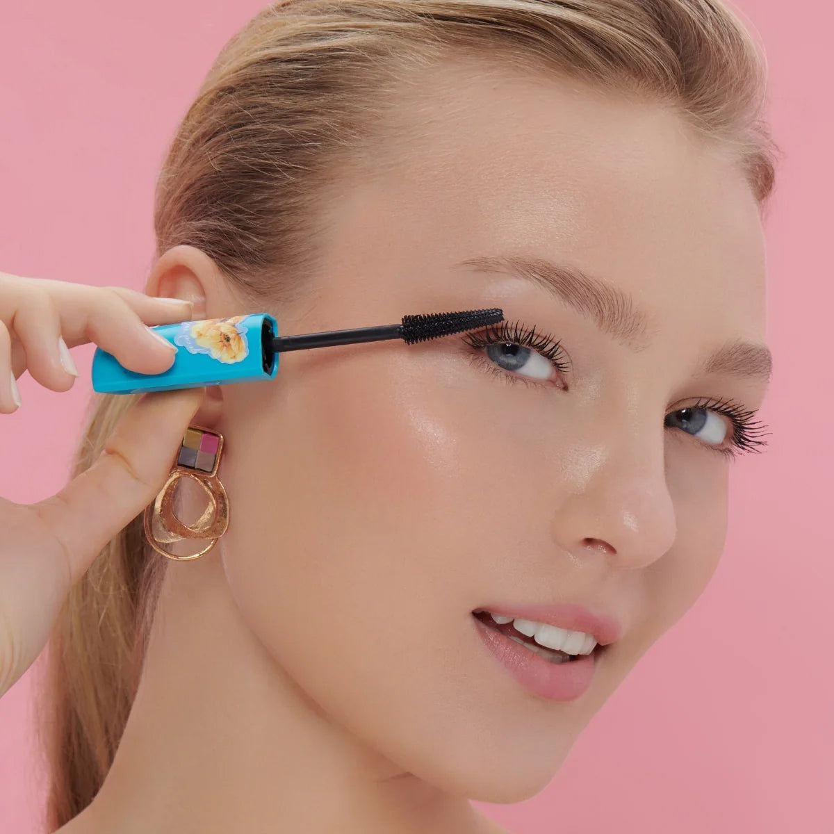 Show By Pastel Show Your Look 24H Long Lastıng Volume Maskara Secret
Garden 9ml