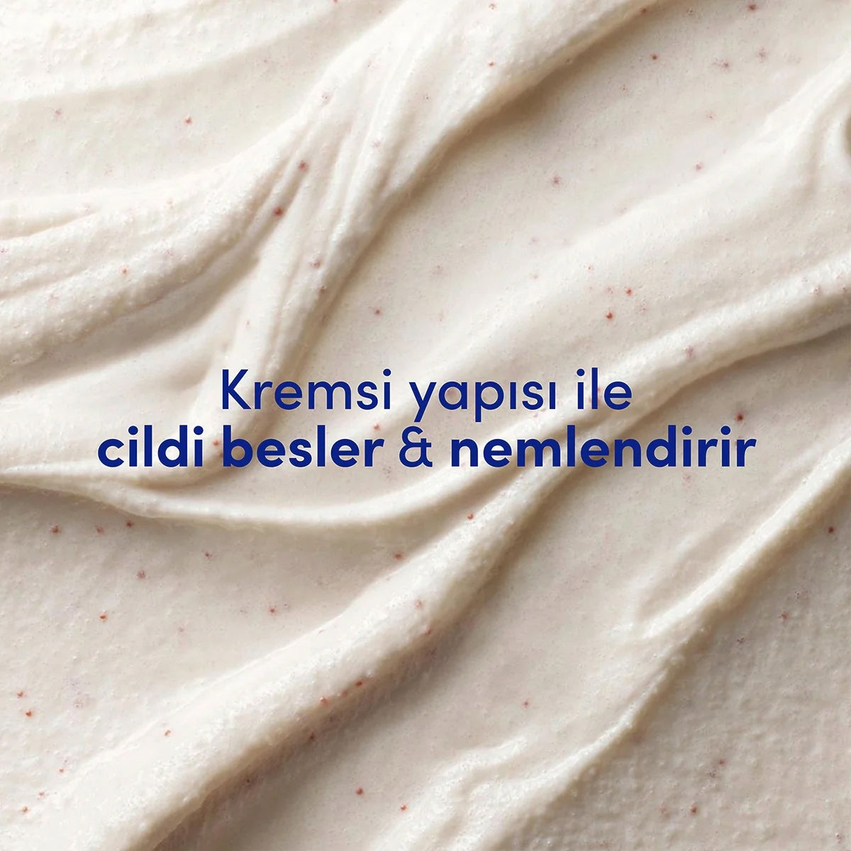 VUCUT PEELINGI MACADEMIA FINDIK VE PIRINC SUTLU 225 ML