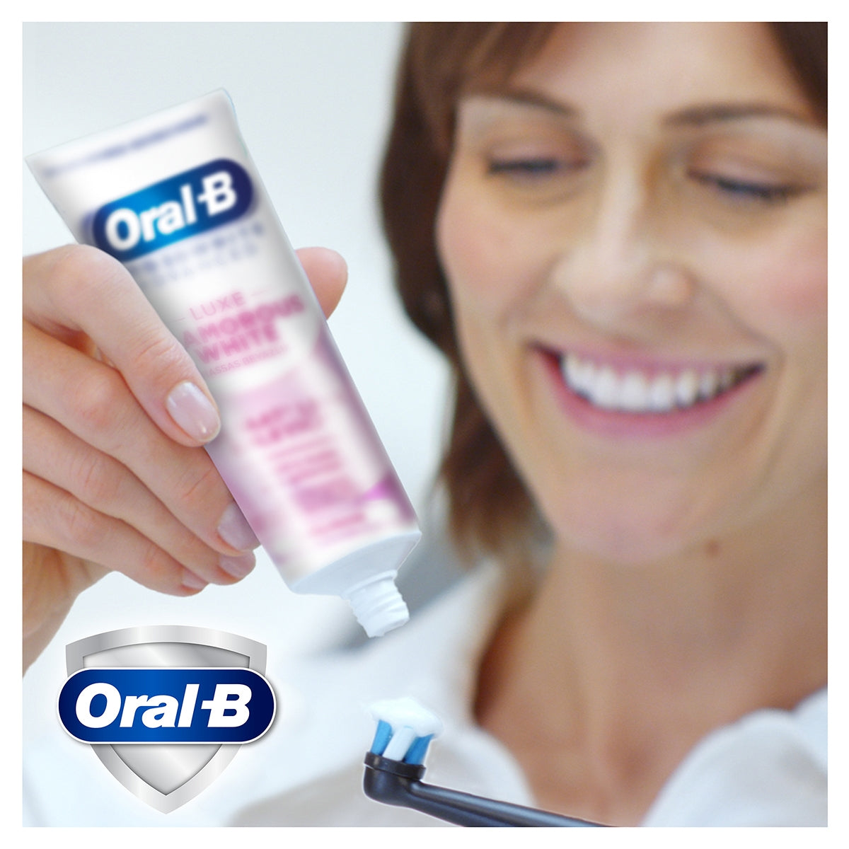 ORAL-B Pro 3D White Advanced Luxe Glamorous White Diş Macunu 75 ml
