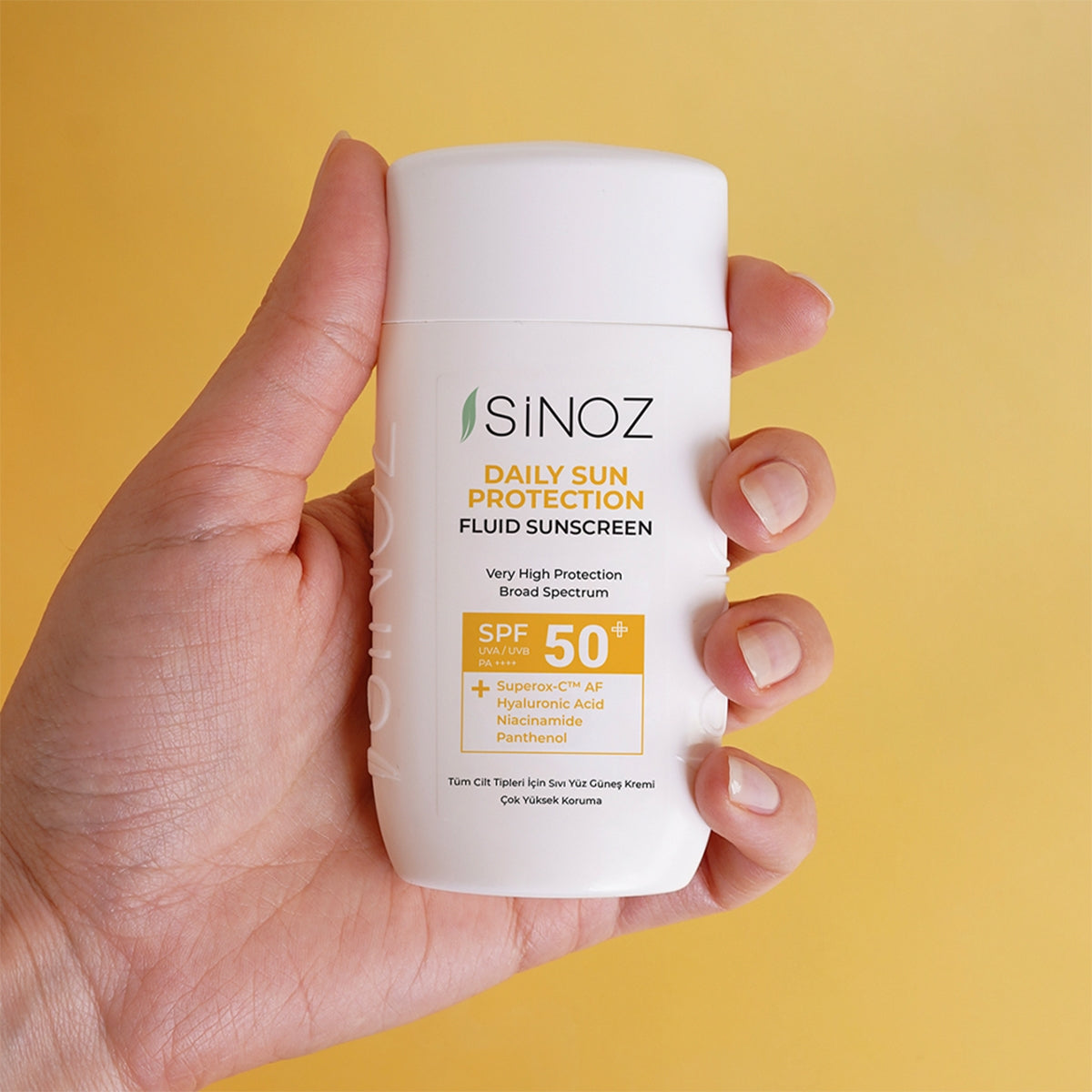 Günlük Kullanım Spf50+ Renksiz Sıvı Güneş Kremi 50 ml
